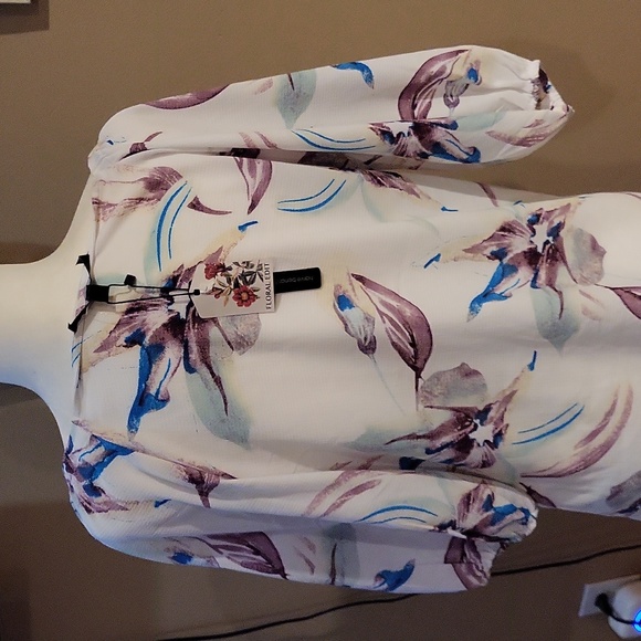 New Harve Benard Shirt - Picture 4 of 10
